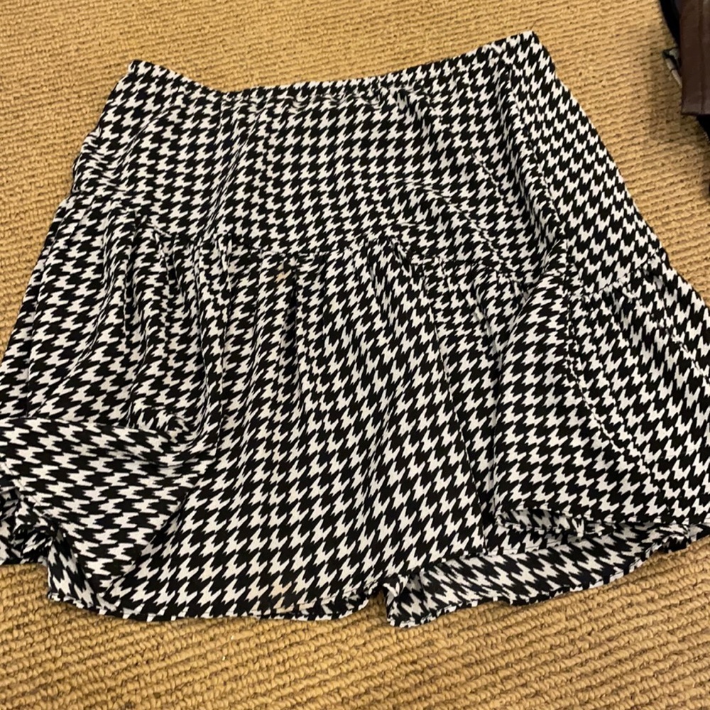 Aqua houndstooth skirt